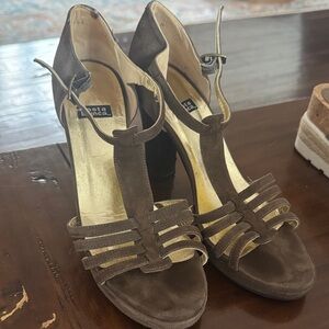 Women's Olive/Brown Heeled Sandals